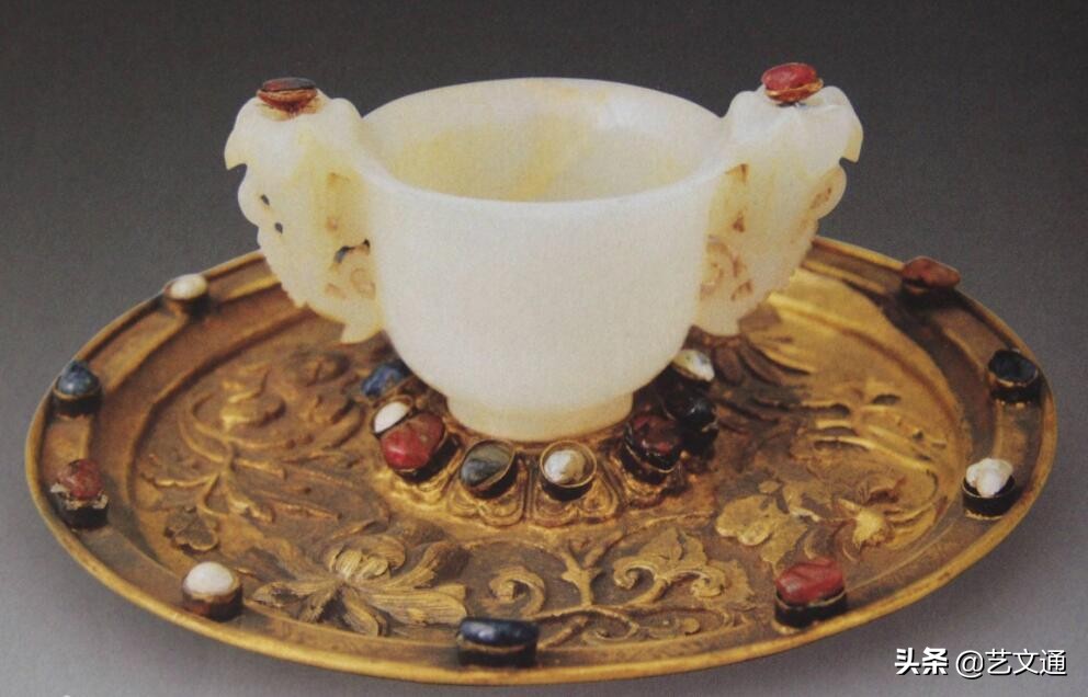 如何辨别玉是不是古玉,古玉鼓钉纹怎么看真假