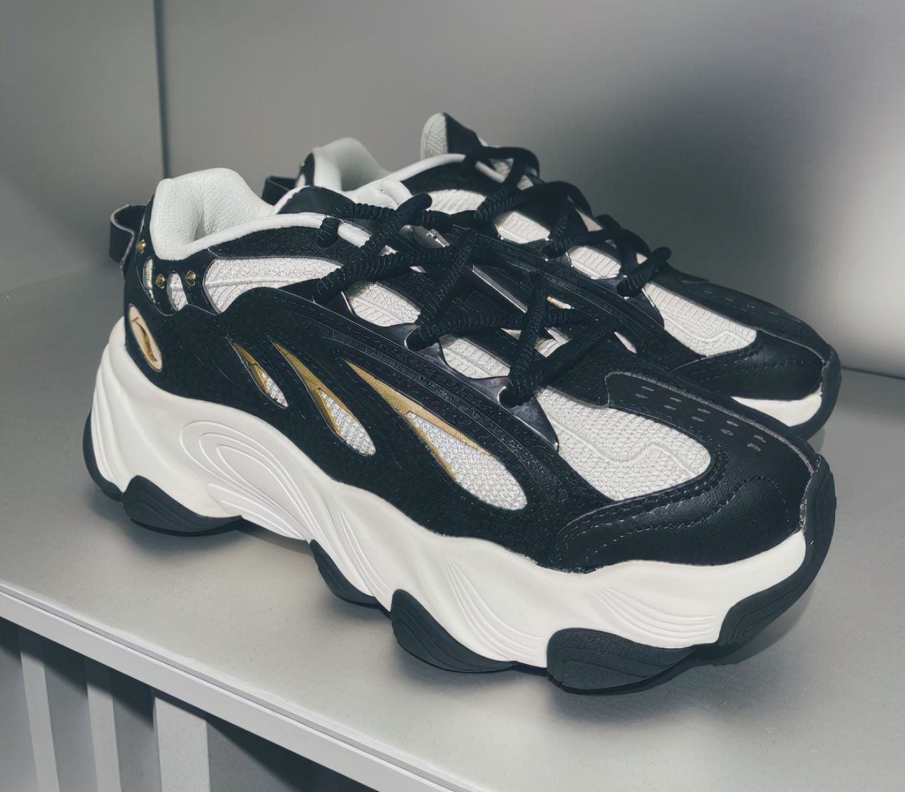 李宁奢侈品,李宁新标老标区别