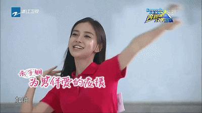 曾跟AB是“嫩模小姐妹”，如今嫁豪门接好戏，口碑甩姐妹几条街