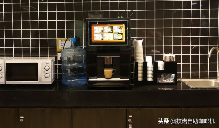 疫情下实体店咖啡店如何自救,疫情期间自动售货机怎么发展