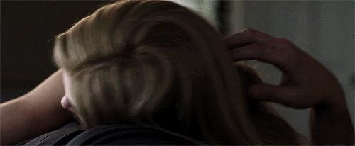 “你早该戒了朋友圈”：现代人的精神焦虑症，是拒绝“深度无聊”