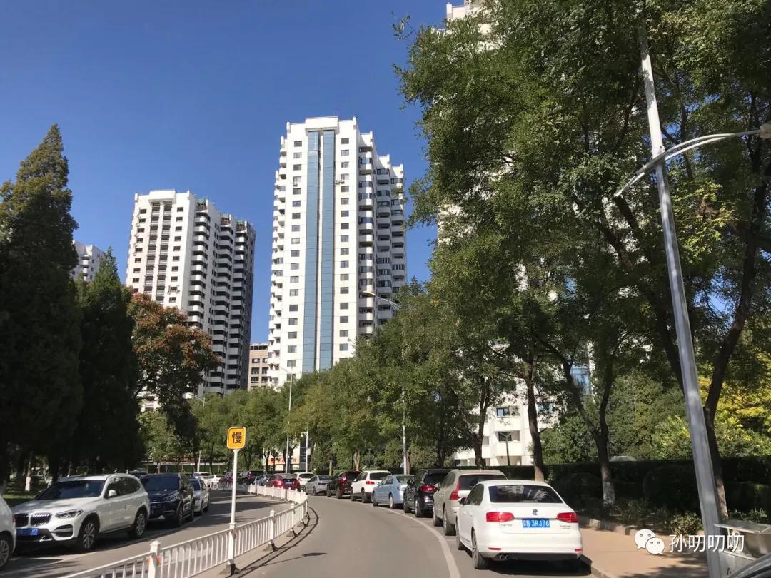 朝阳外国语学校！汇园公寓怎么样？自带公园为什么单价还相对便宜