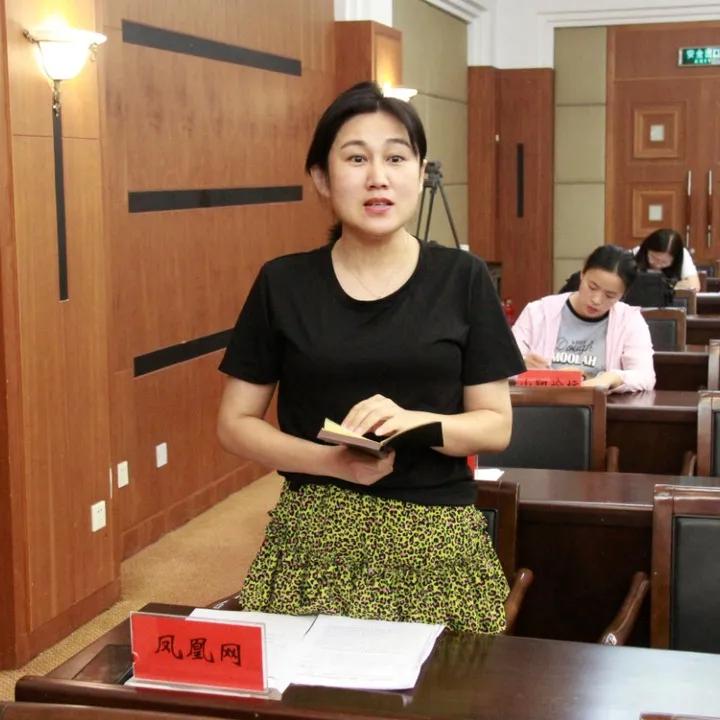 坚决维护中小投资者利益,坚决保护中小投资者合法权益