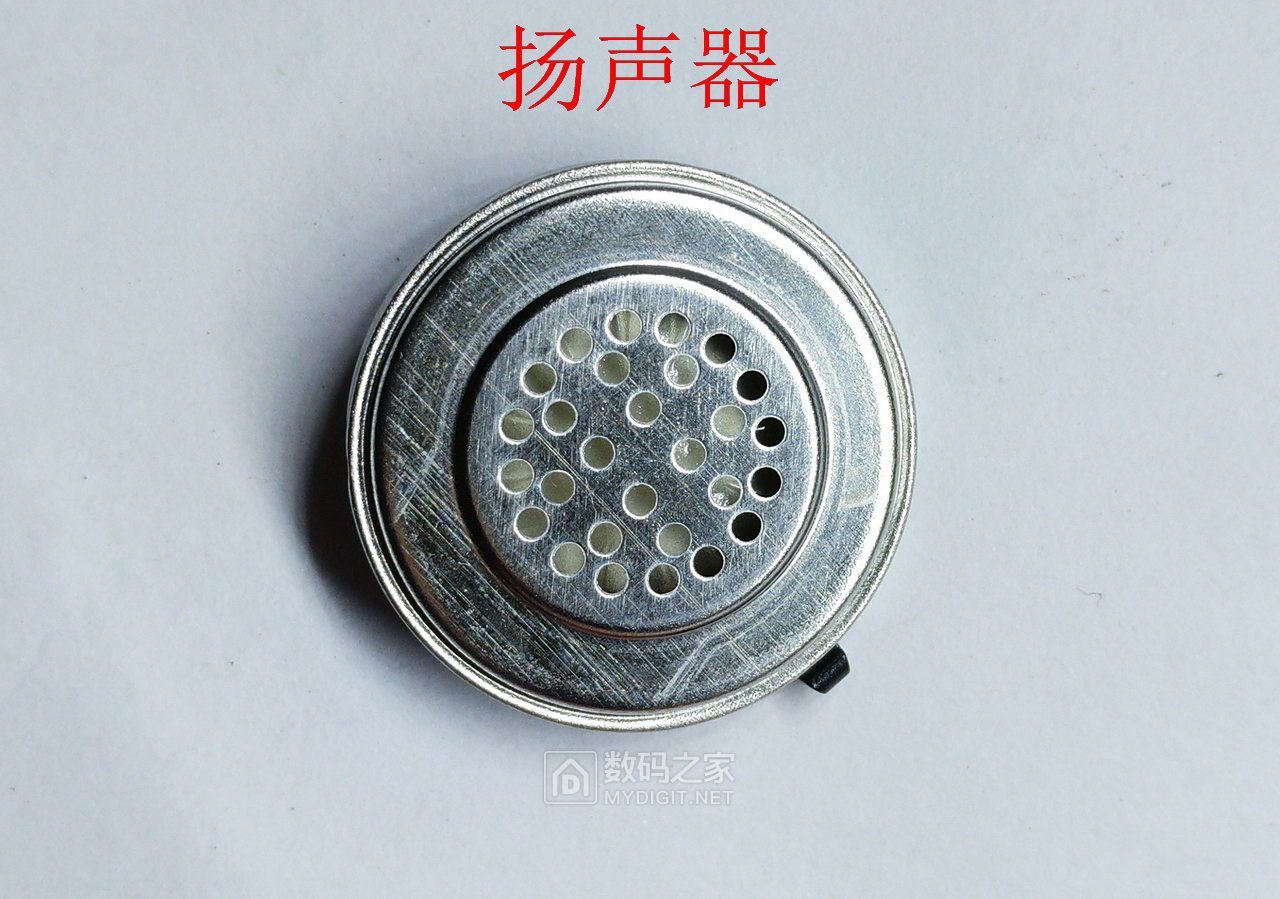 十五年前的直板机皇诺基亚NOKIA7610拆解，时代艳惊四座的设计！