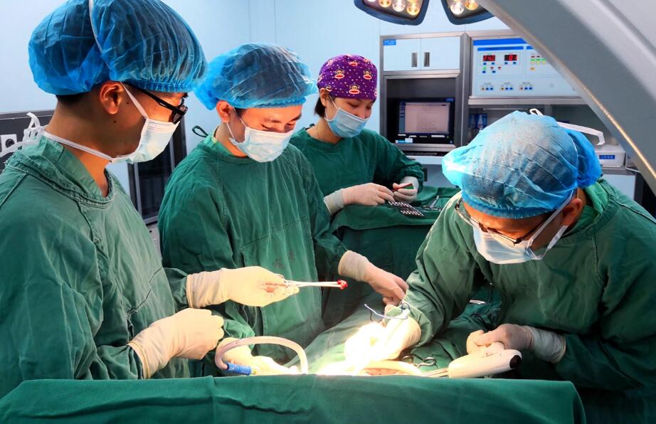 重庆医生规培工资一般多少,重庆医生待遇工资标准