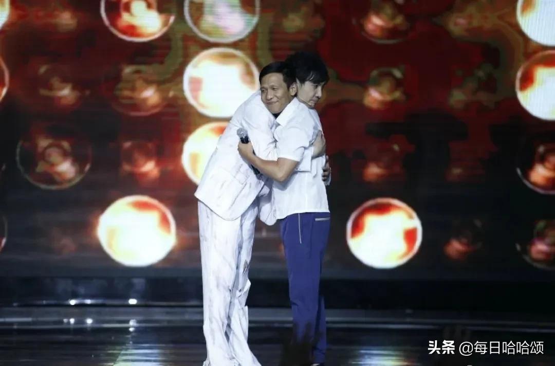 沈腾小时候的照片大全,沈腾小时候挨过打吗