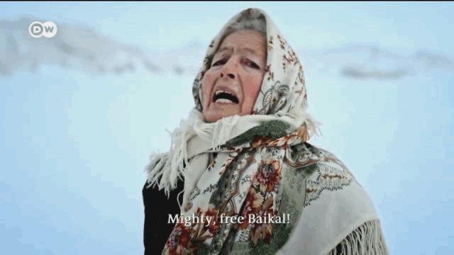 这个俄罗斯女人,反内卷有一套