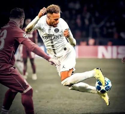 罗纳尔多和内马尔同场比赛,罗纳尔多齐名的前锋