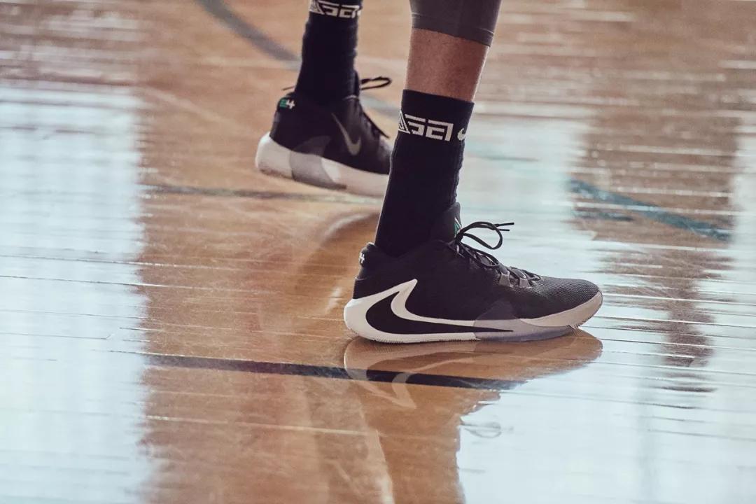 nikezoomfreak1ep国内版,nikezoomfreak1测评