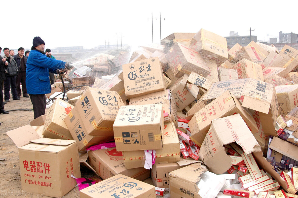 生产冒牌产品是不是侵犯知识,生产冒牌产品有什么责任