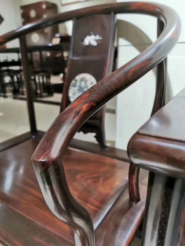 交趾黄檀一套圈椅多少钱,年年红交趾黄檀皇宫圈椅