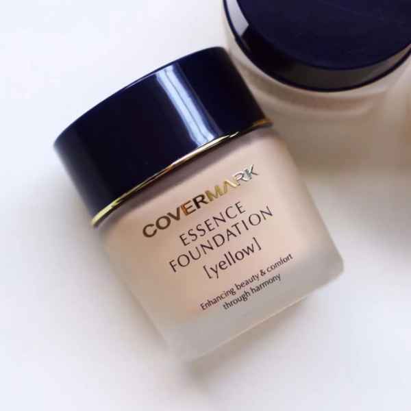 夏天什么粉底持妆最好用,兰蔻粉底和圣罗兰粉底哪个不脱妆