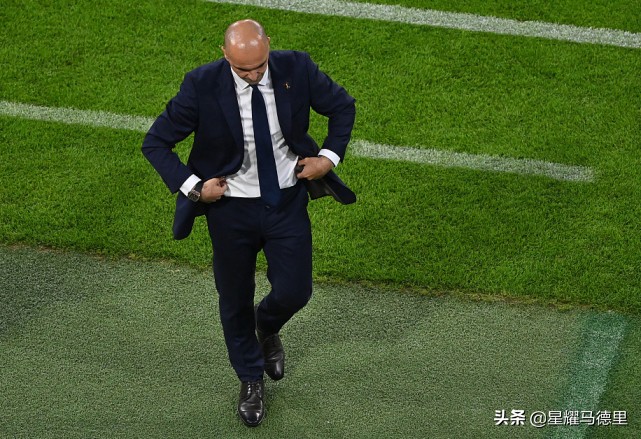 世界第1强队出局！连续2届欧洲杯止步8强，“黄金一代”遗憾谢幕