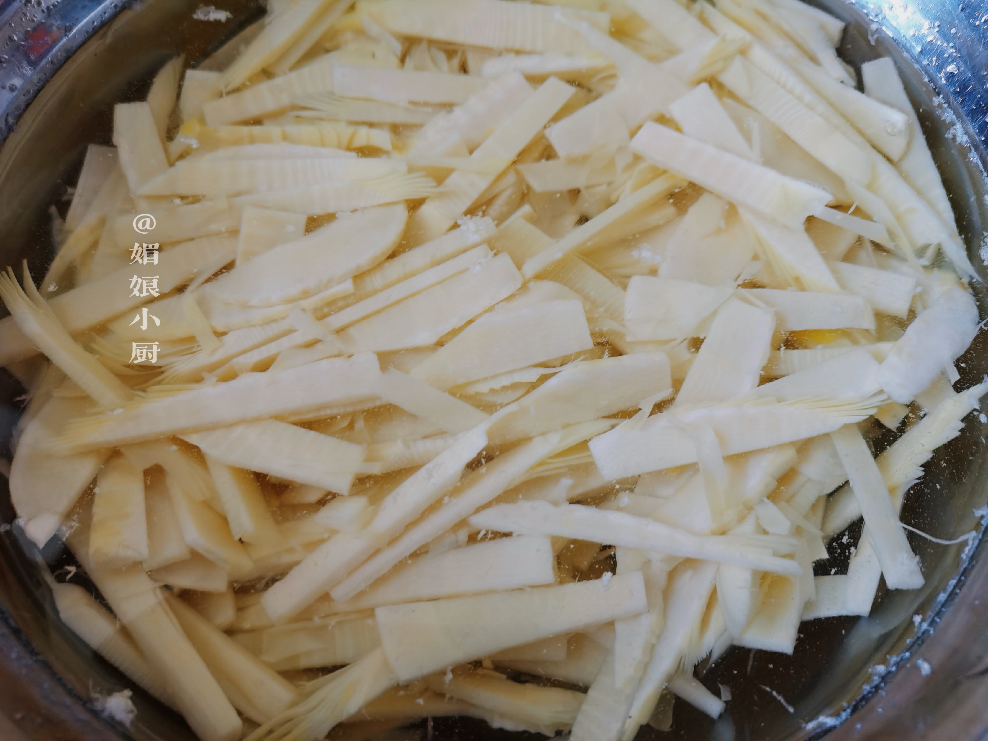 去皮冬笋怎么去涩去麻又保留甜味,冬笋的麻涩味怎么去除