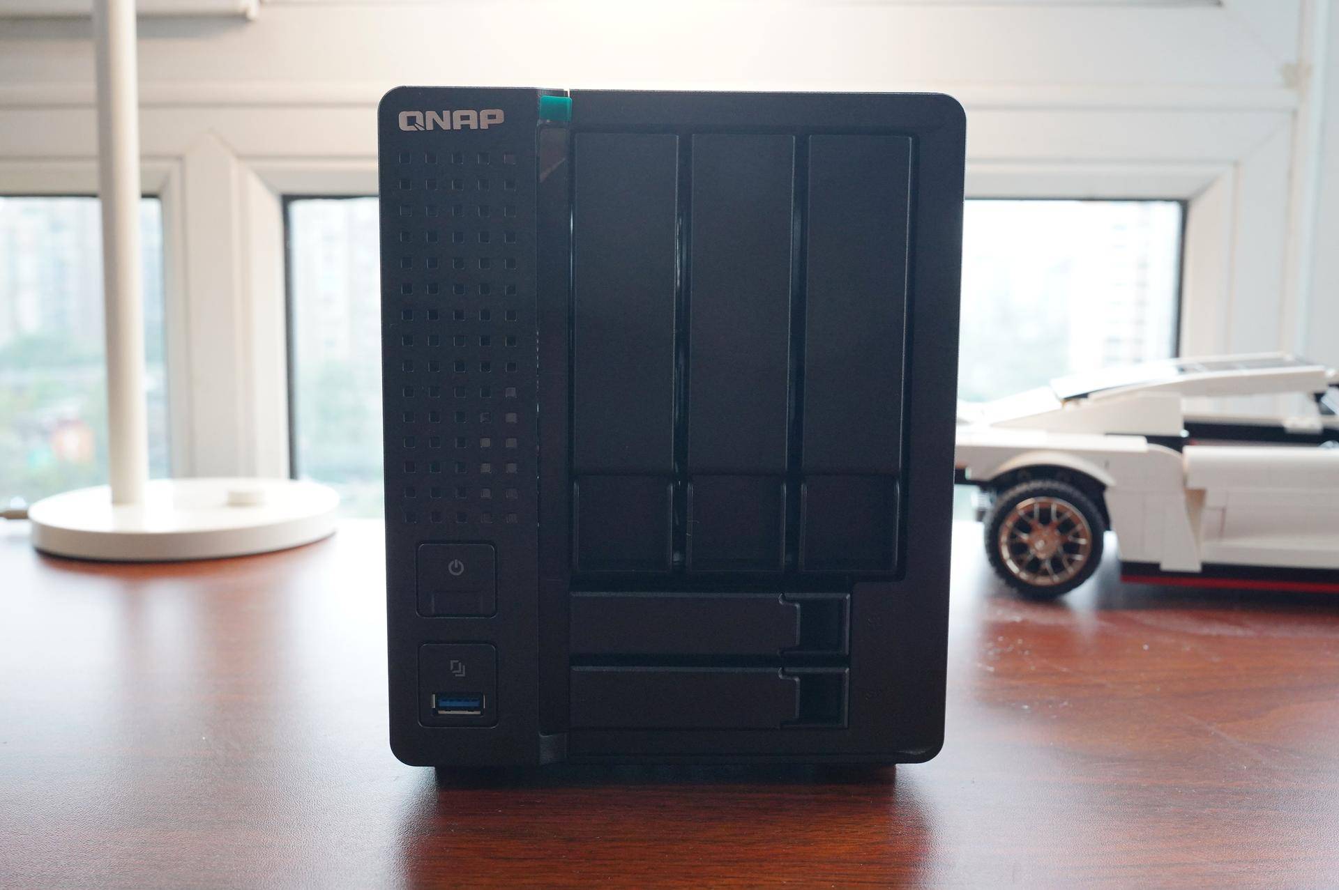 新手入坑摄影推荐,摄影入门必买配件