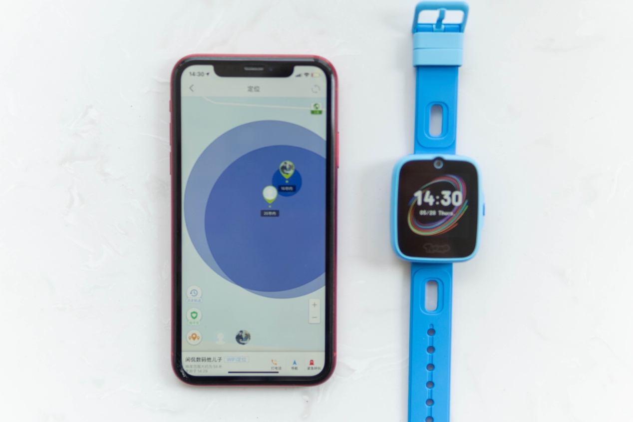 不在孩子身旁也守护安全,糖猫A10儿童电话手表,宝贝家长都喜欢