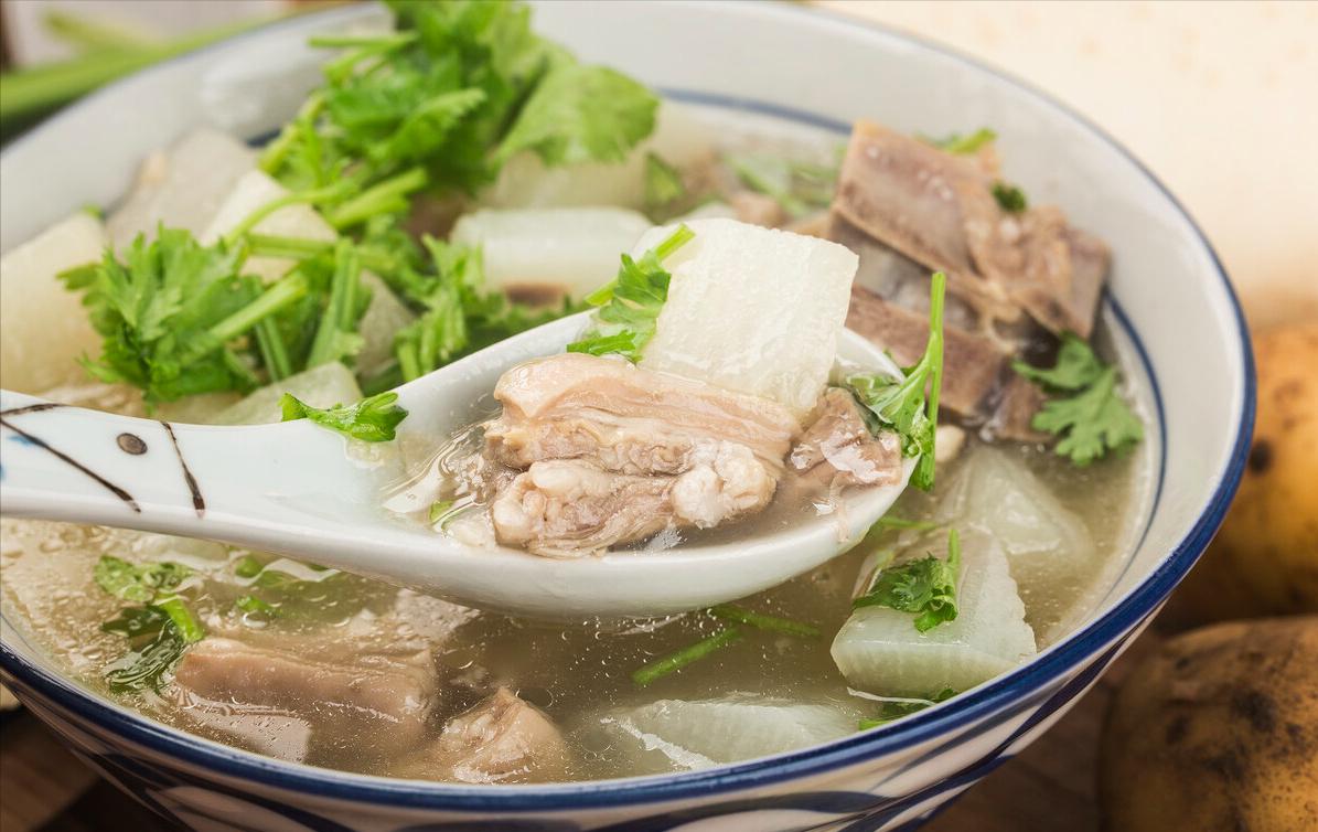 养生,没想象中复杂!这四个好吃好做的小食疗方,可以试试