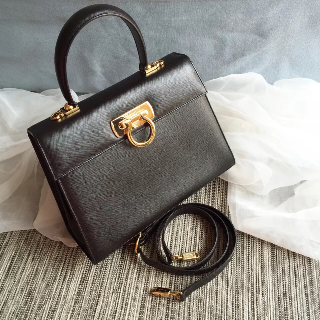 品牌菲拉格慕ferragamo,vatoreferragamo菲拉格慕价格2950