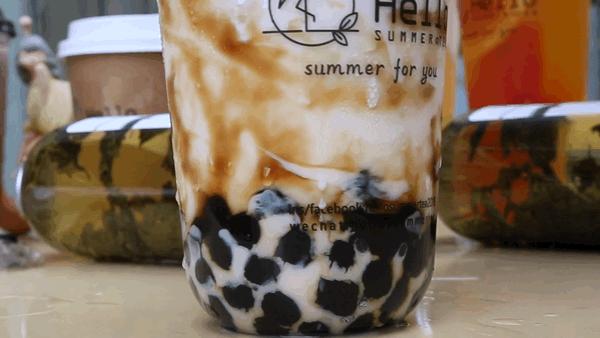 在国外开奶茶店的小姐姐,菲律宾网红开奶茶店