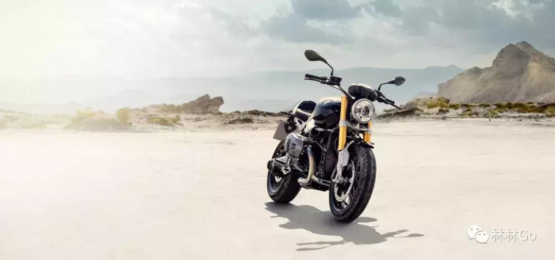 S1000RR摩托车新增M套件，BMW两款拳头产品重拳出击！