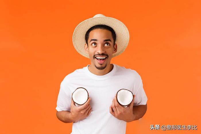 男性胸部发育有哪些症状,怎么判断男性胸部突然发育