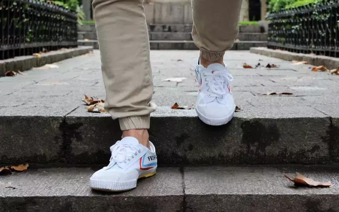 supreme和三星,三星山寨手机和正品有什么区别