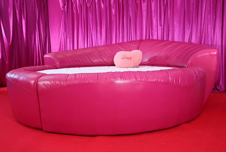 酒店水床作用,酒店里的水床什么意思