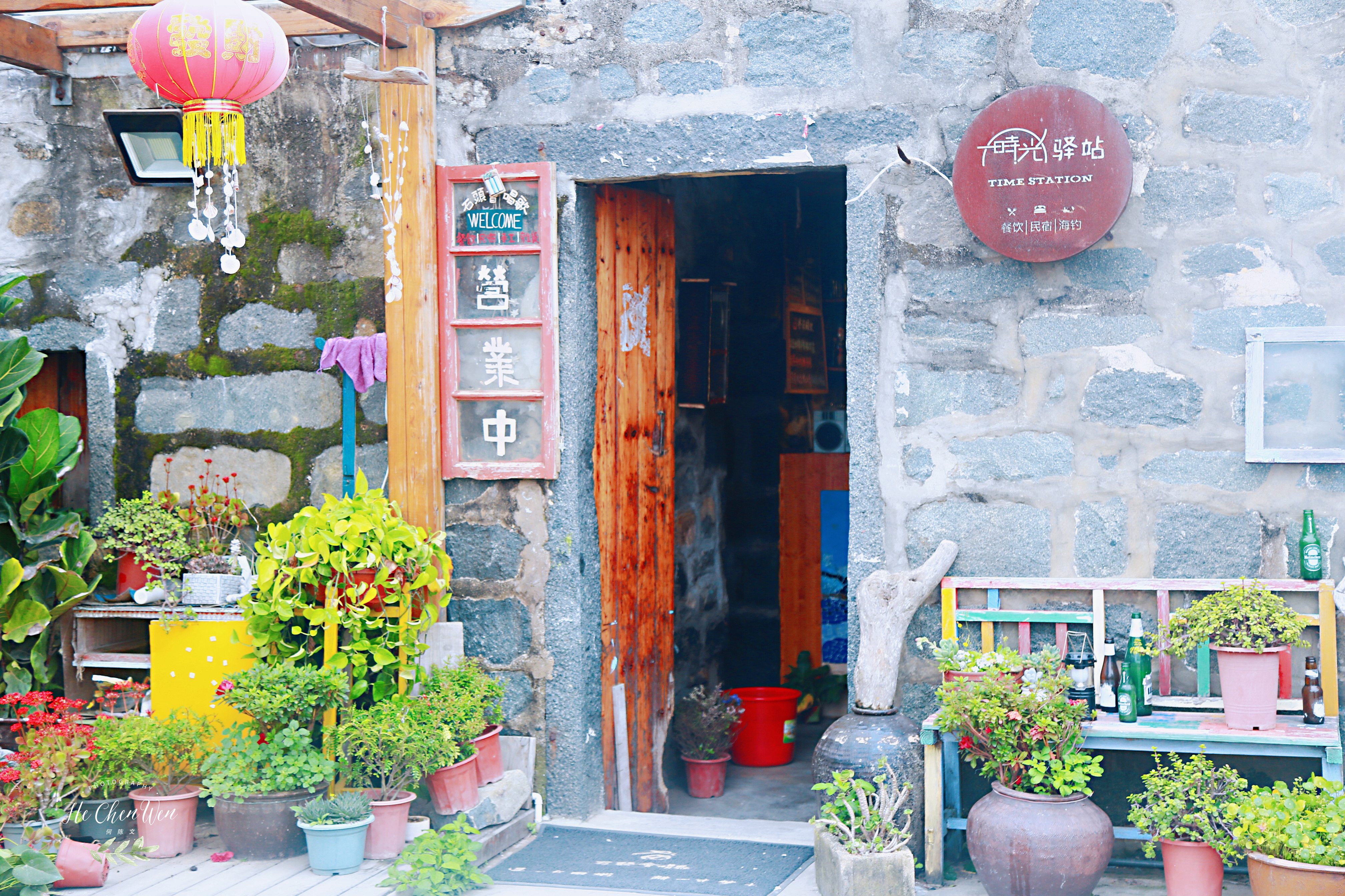 平潭的小渔村，藏着一家会唱歌的民宿，面朝大海，春暖花开