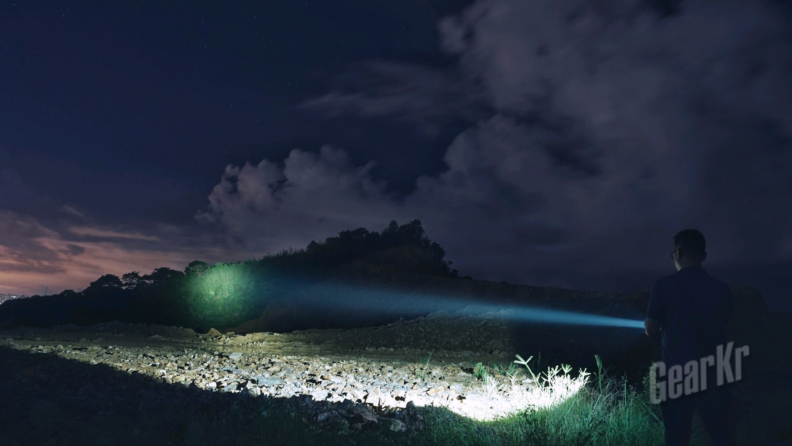 神剑手电筒,神剑手电筒远光