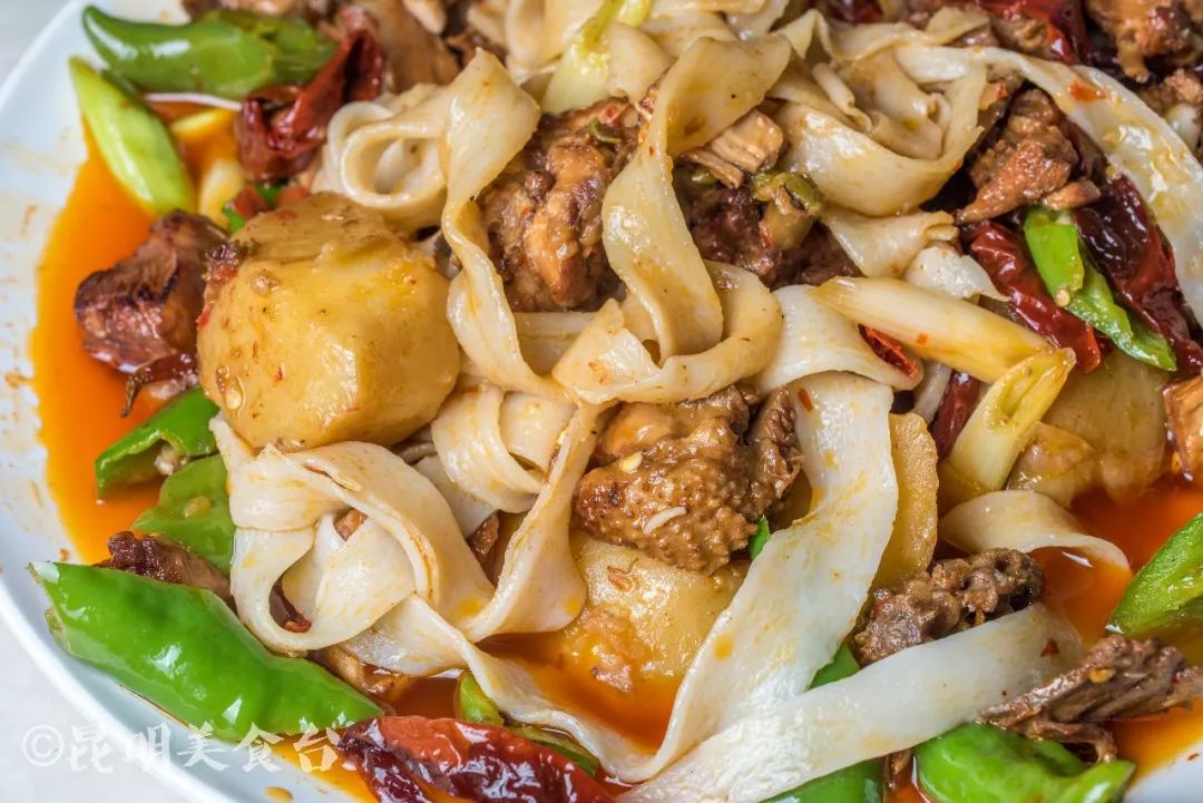 昆明必须知道的高端饭店,昆明市比较出名的饭店