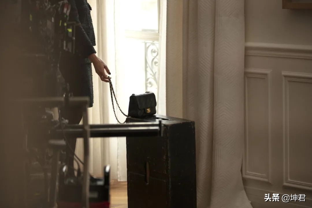 chanel香奈儿新款22bag,chanel香奈儿双c大logo大号机场包