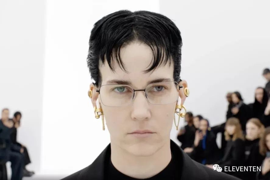 Balenciaga2022春季|数字克隆的世界