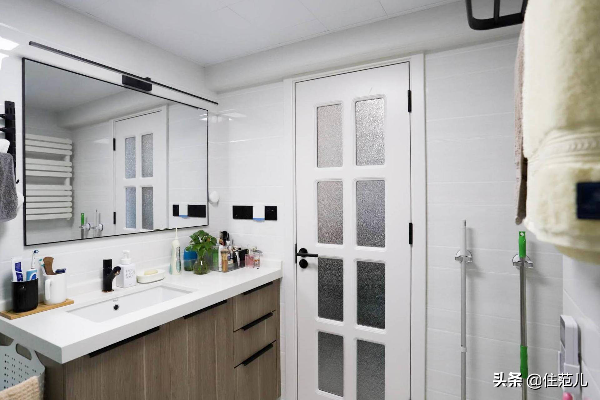 58㎡两室一厅，小户型也能拥有中岛厨房，父母硬核装修胜过年轻人