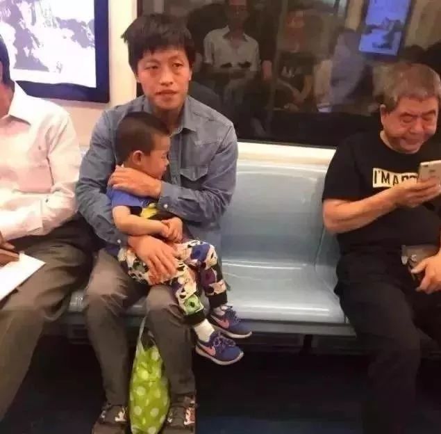 采访中陈道明和葛优,陈道明对葛优的态度