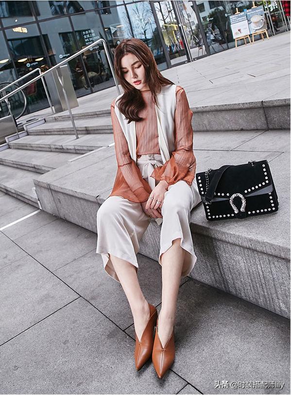 无处让你安放的心，脚下的路让“奶奶”鞋给你关怀