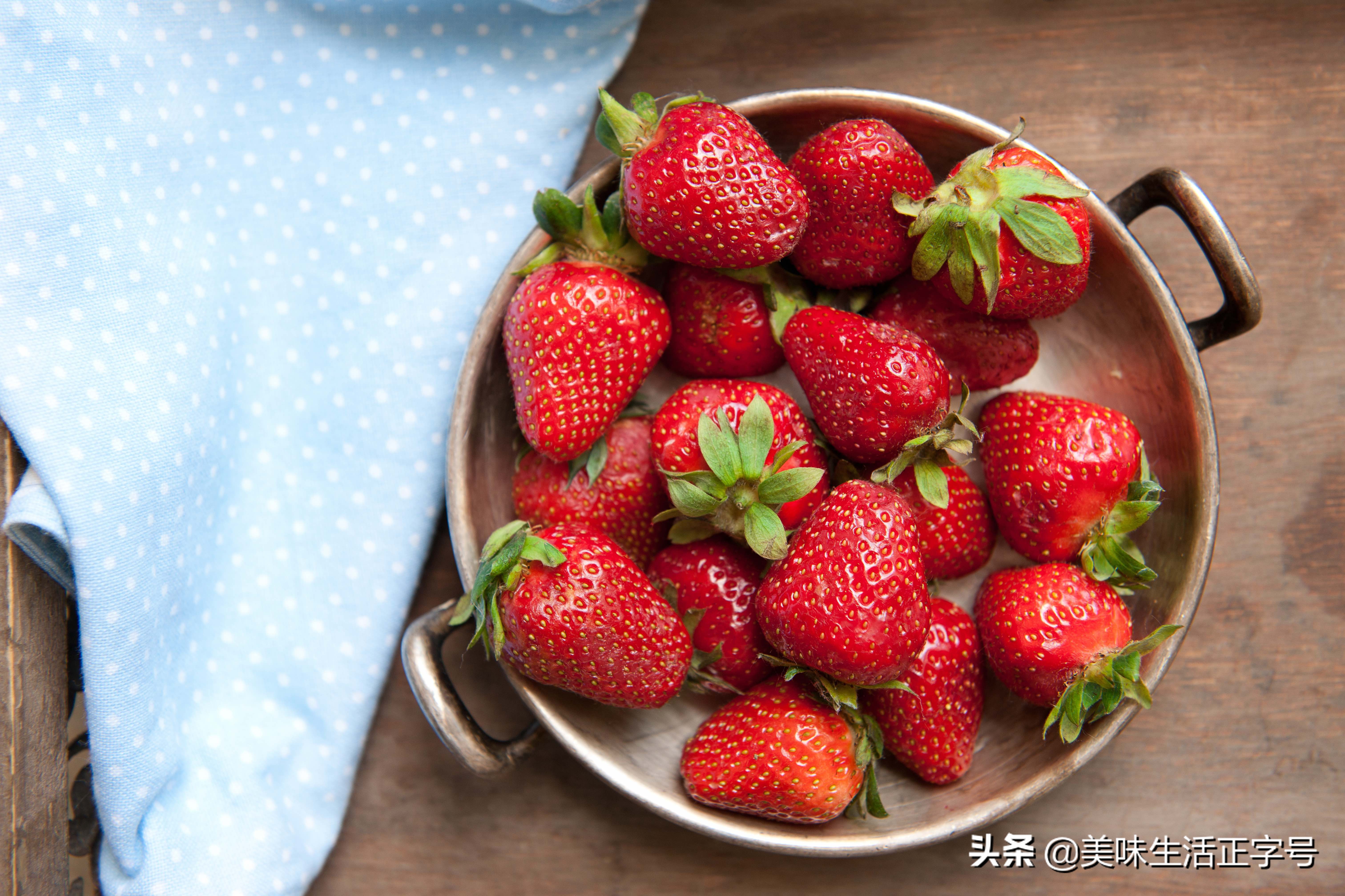 如何彻底清洗草莓中农药残留,怎么清洗草莓上的残留农药啊