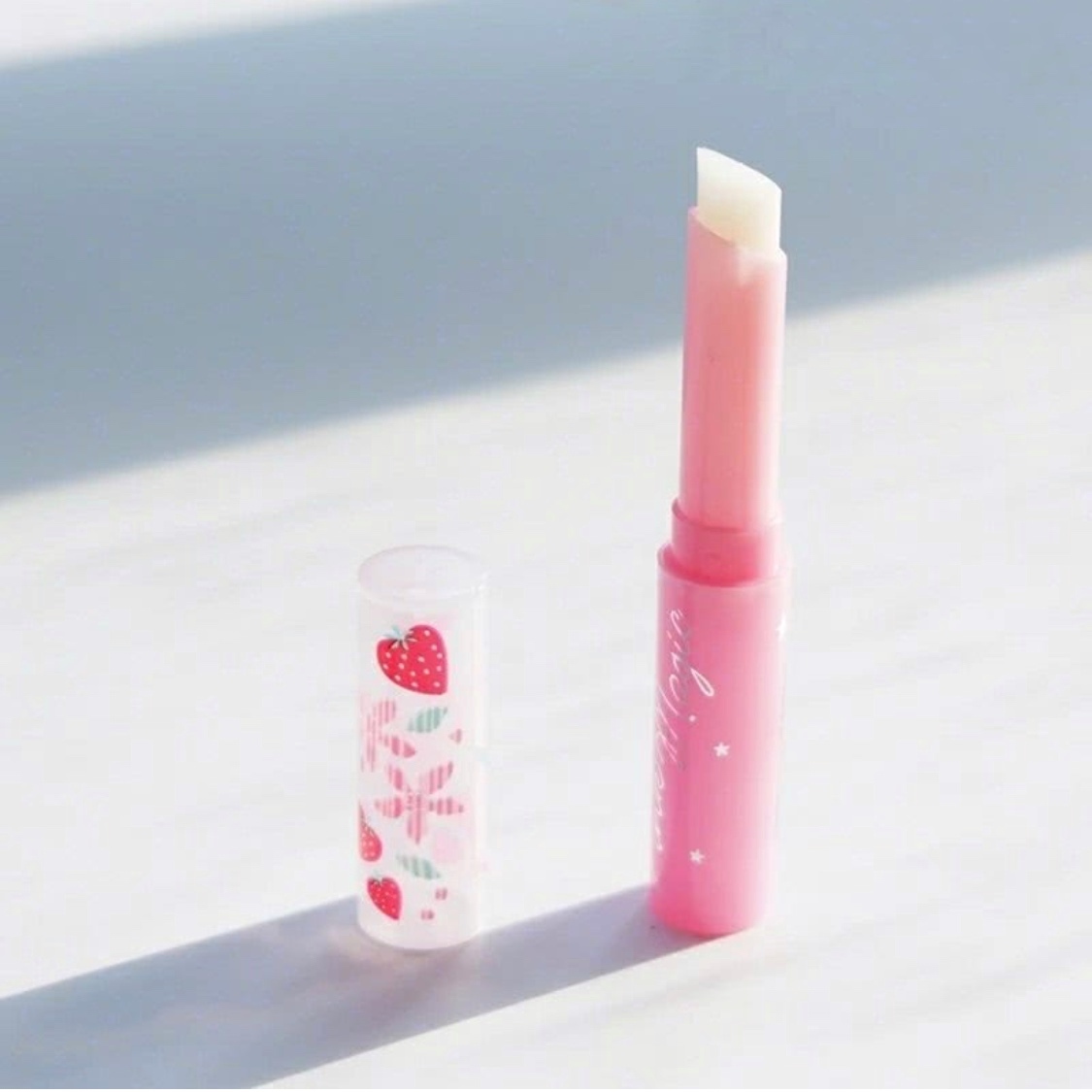 全球公认最好用的16款唇膏是,这几款唇釉你值得拥有