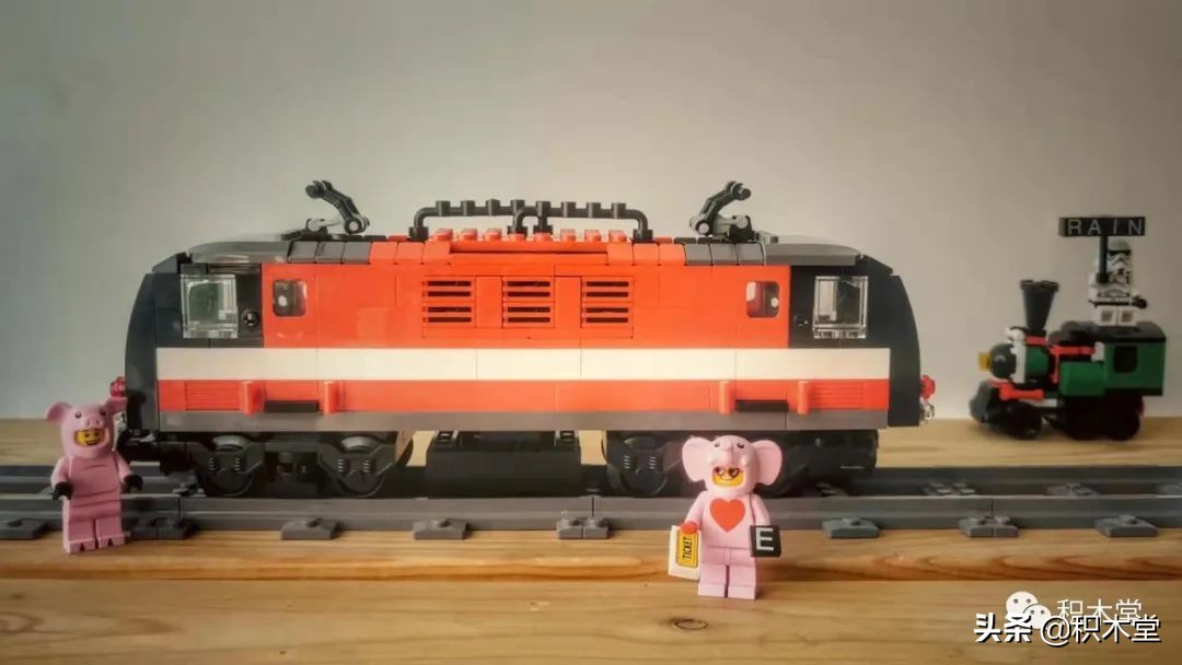 乐*官高**方套内moc最多的一款10183