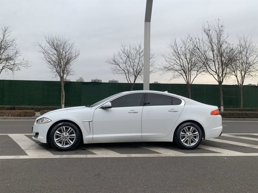 英伦捷豹xfl,捷豹六折轿车