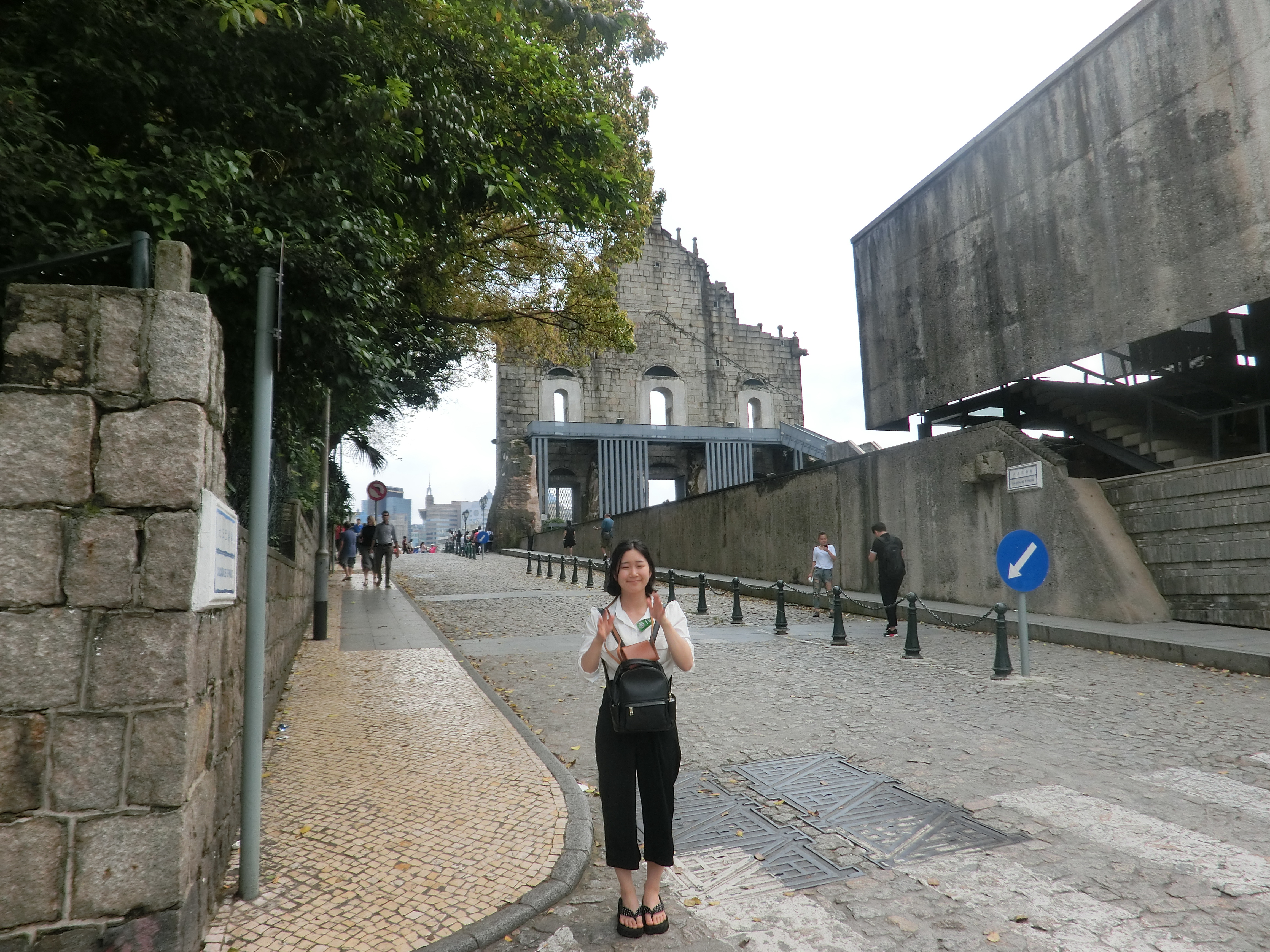 澳门一天自由行好还是跟团去好,花了80元跟旅游团去海花岛