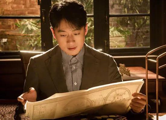 煲剧大赏——从《玉》到《奔腾年代》到《小》到《爱》中的佟大为