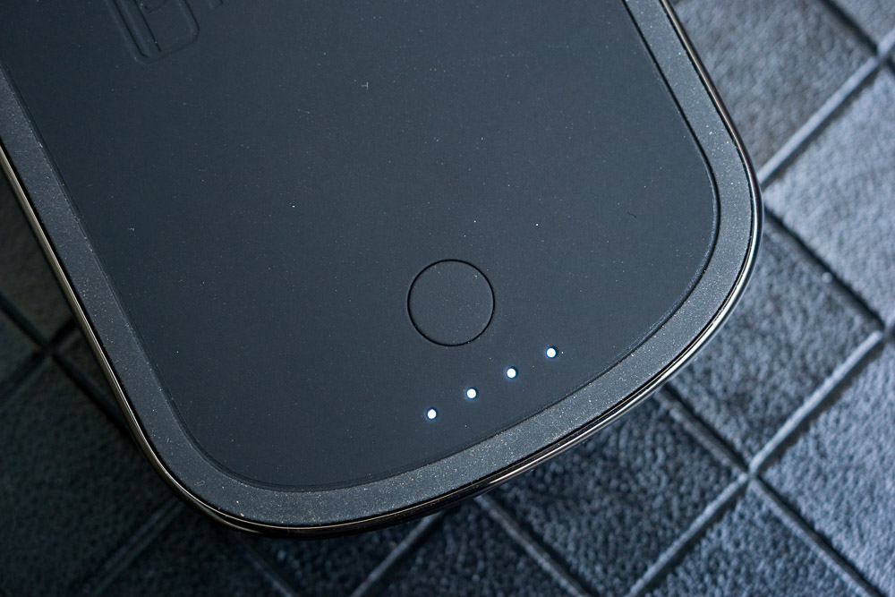 pitaka苹果磁吸充电宝,pitaka苹果三合一无线充电器