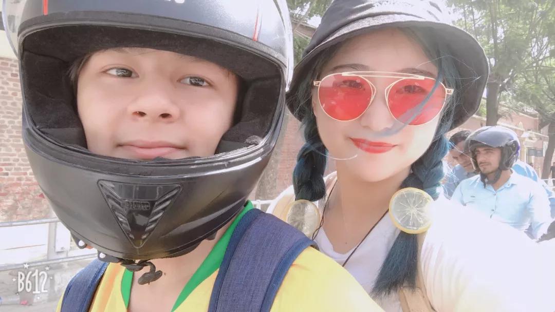 这个微笑国度,见人就夸漂亮,300元就能在天空滑翔