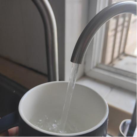 小米净水器1200g和q600哪个好,小米净水器1200g安装视频