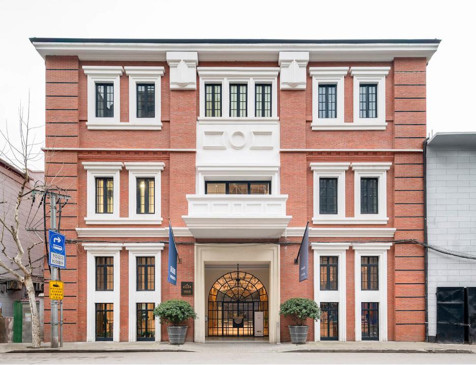 上海国际艺术交易市场,如何购买境外艺术品