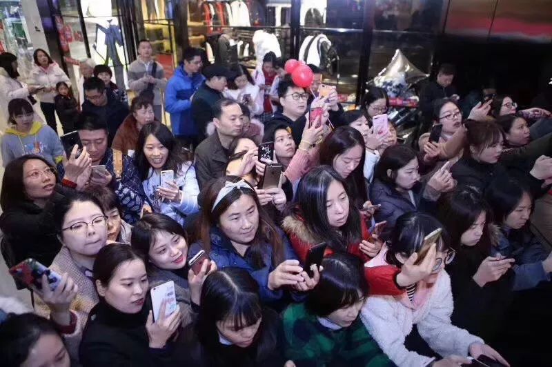 成都商场打折活动四月,成都商场打折12月