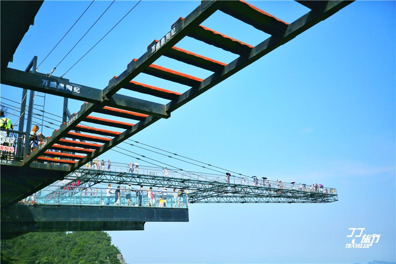 重庆神奇的地方有哪些,为什么重庆称为网红城市