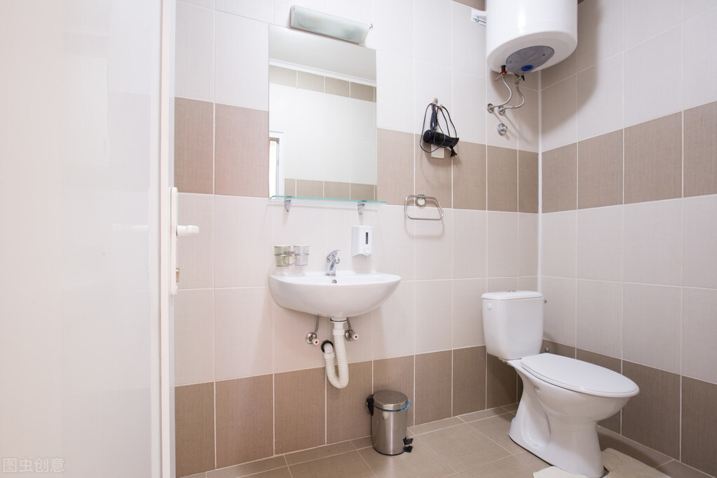 酒店房间异味的差评如何回复,酒店房间空气质量差怎么改善