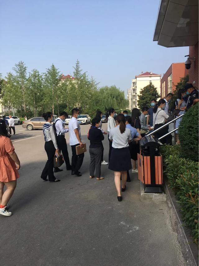 男生报妇产科好就业吗,为什么妇产科好就业
