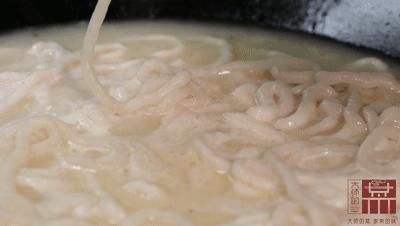 做面条不用油的方法,自制面条不用小麦